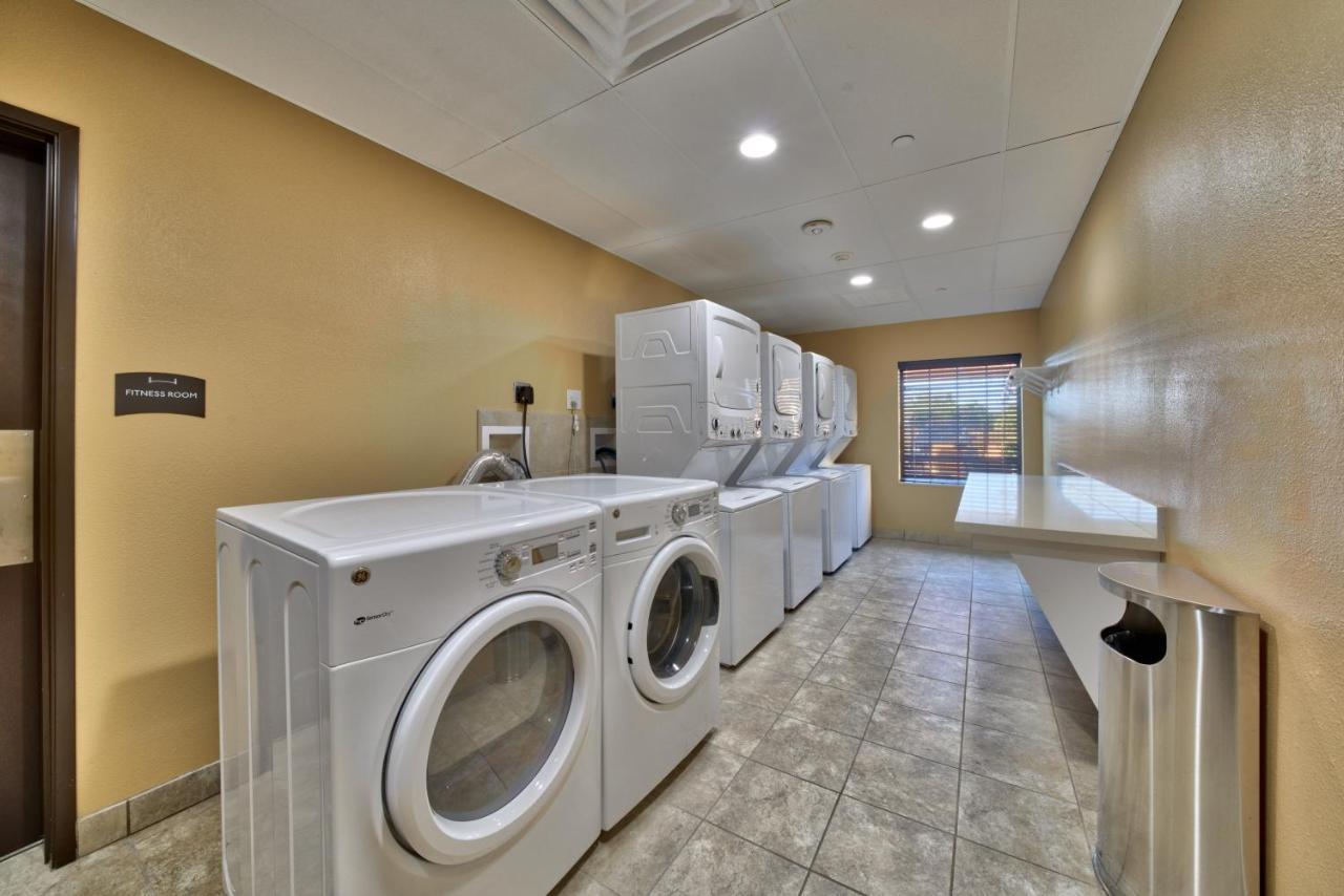 Staybridge Suites Lubbock South By Ihg Esterno foto